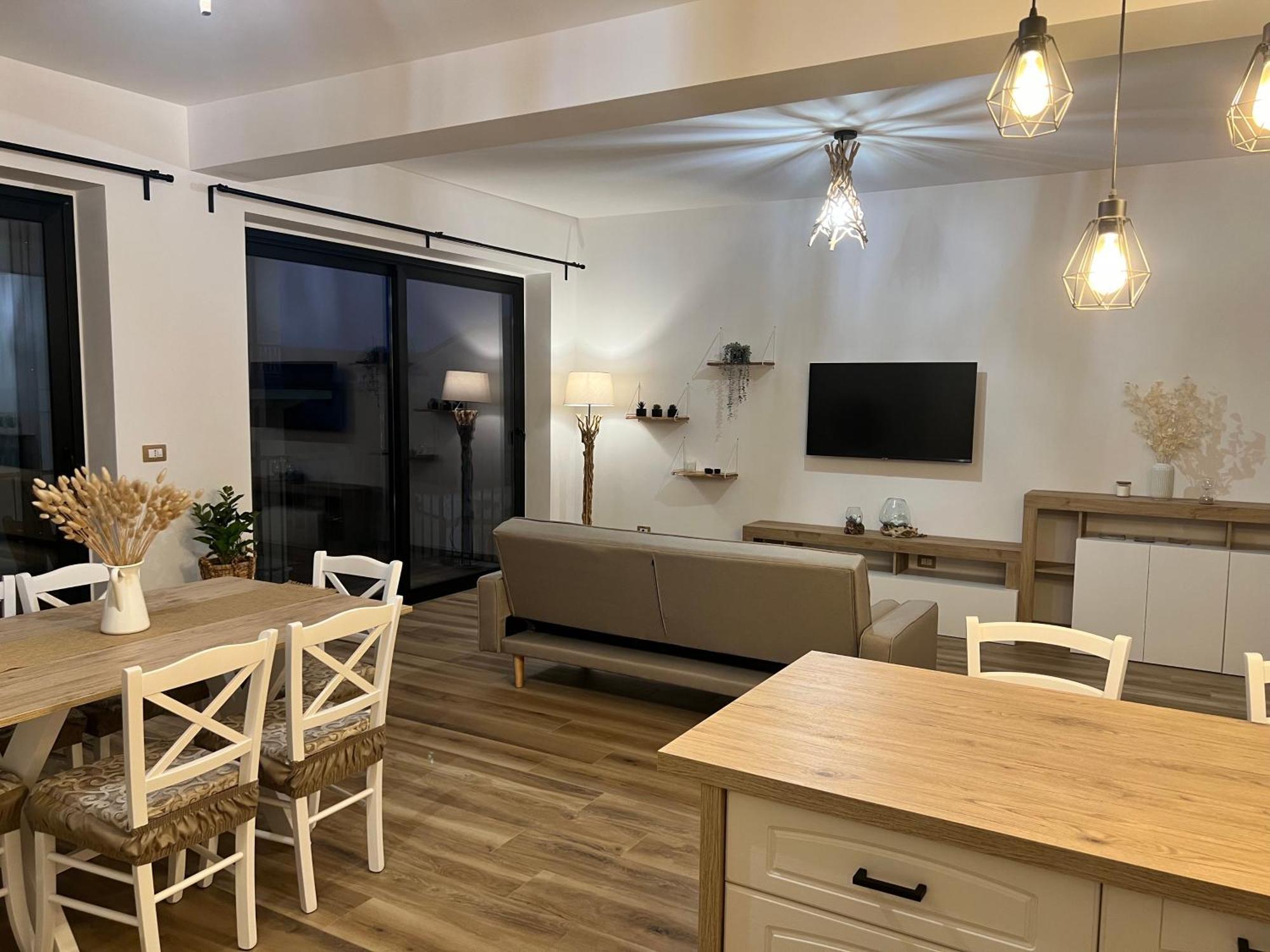 Al Vicolo Stretto Apartman Brancaleone Marina Kültér fotó